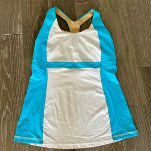 Lulu Lemon work out top- size 10